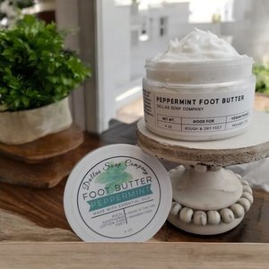 Peppermint Essential Foot Care Gift Set! - Real Moms Boutique LLC